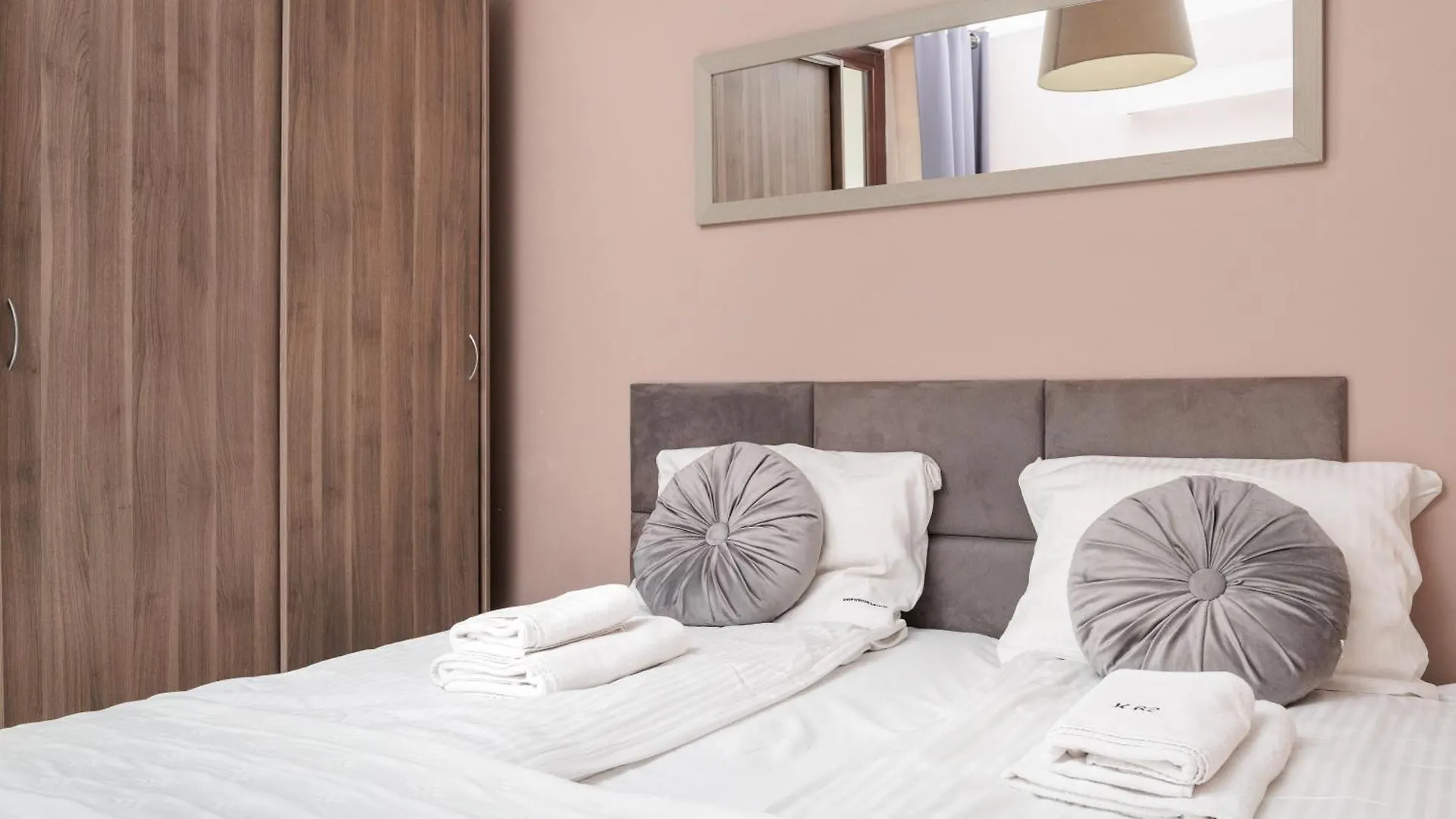 Appartement Blossom - Old Town Residence - By Upstairs Cracovie