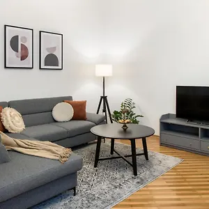 Wawelove Pilsudskiego - 3 Bedroom Apt. With Balcony And Free Parking! Cracovie