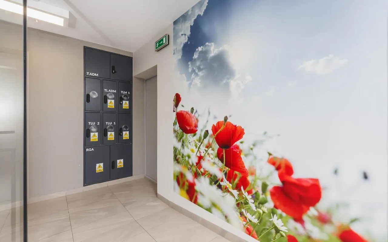 Apartment Blossom - Old Town Residence - By Upstairs Krakow