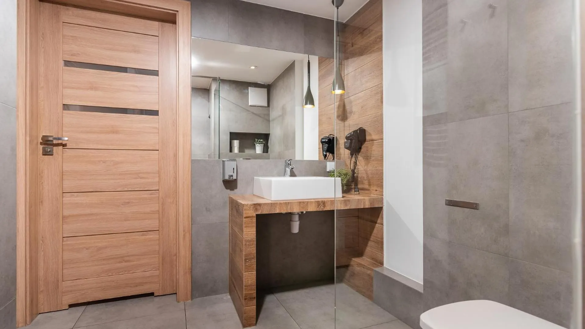 Apartment Blossom - Old Town Residence - By Upstairs Krakow